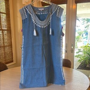 Mi Golondrina shift dress size small chambray EUC